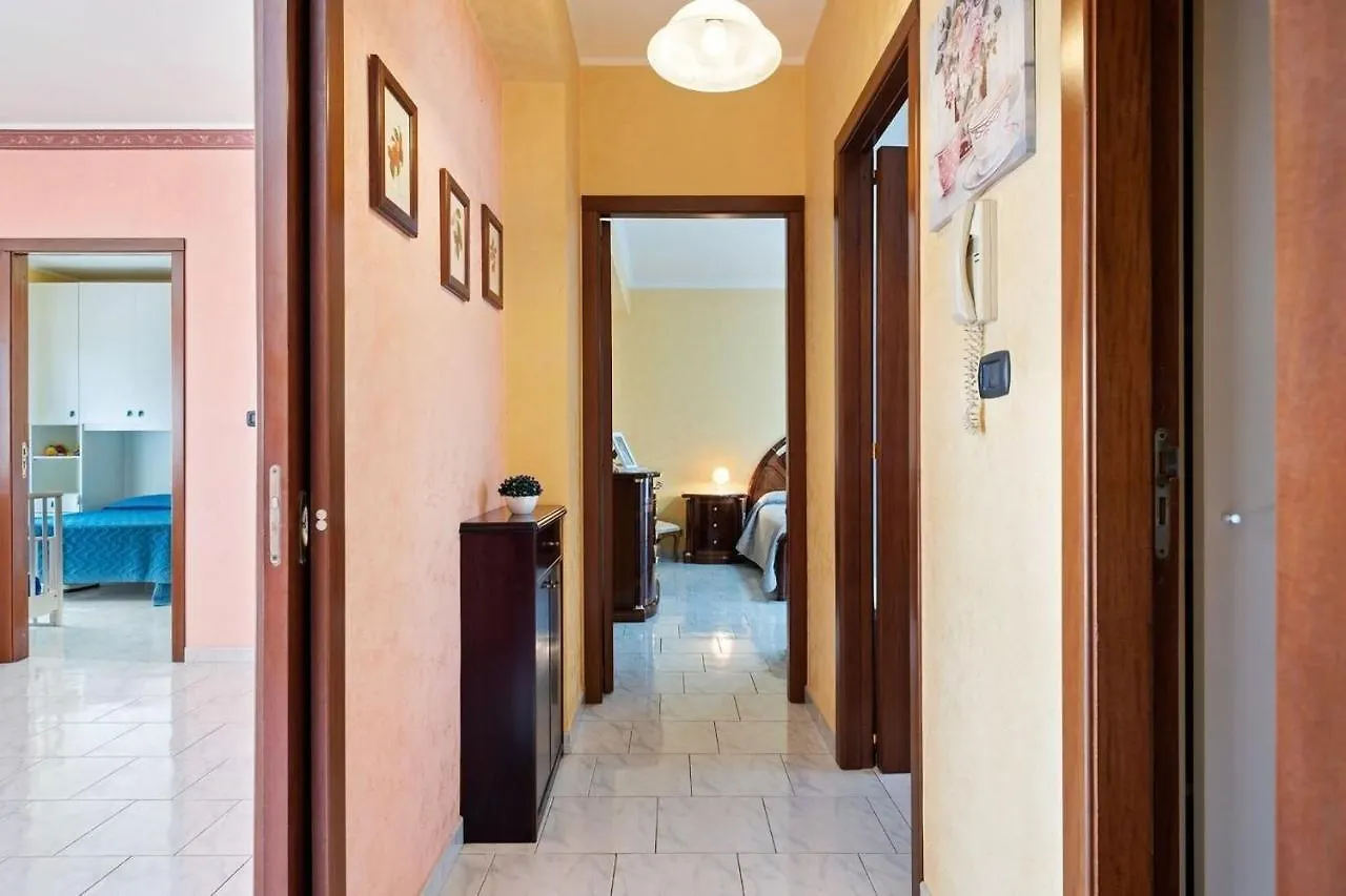 Apartment Appartamento Sicilia Etna E Mare Mascali