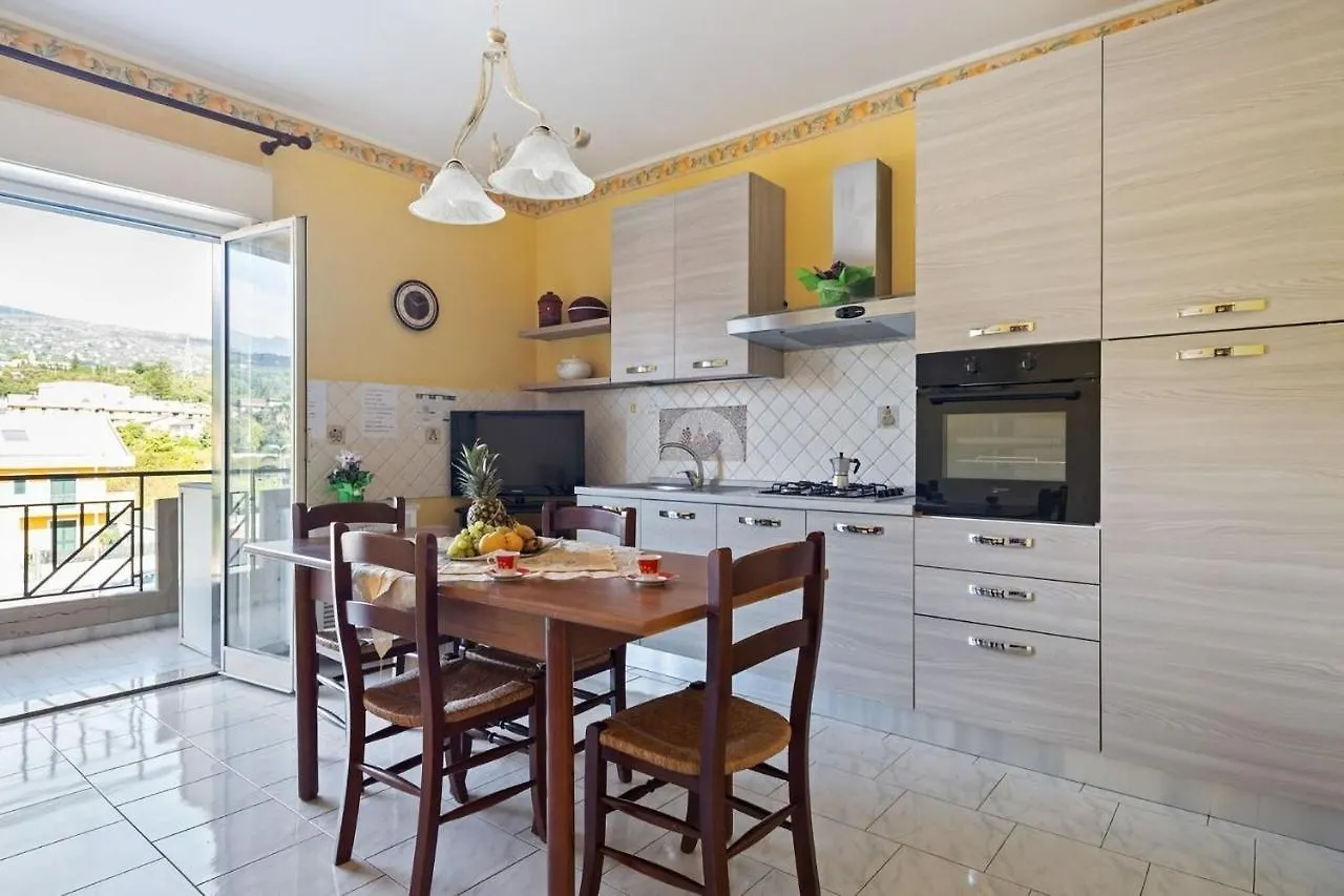 Apartment Appartamento Sicilia Etna E Mare Mascali